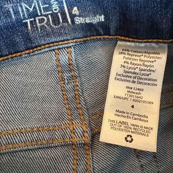 Time And Tru Straight Leg Women's size 4 Medium Wash Blue Denim Jeans - Picture 2 of 3